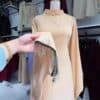 عباية بحزام داخلي بتخصر ع قد الجسم